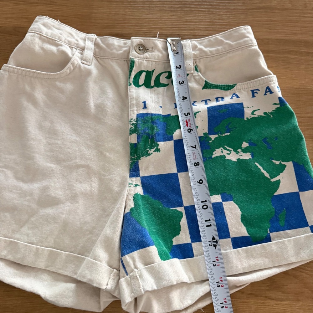 Vans No Place Like Home World Map Graphic Canvas Shorts Off White Size 27 - Picture 5 of 9